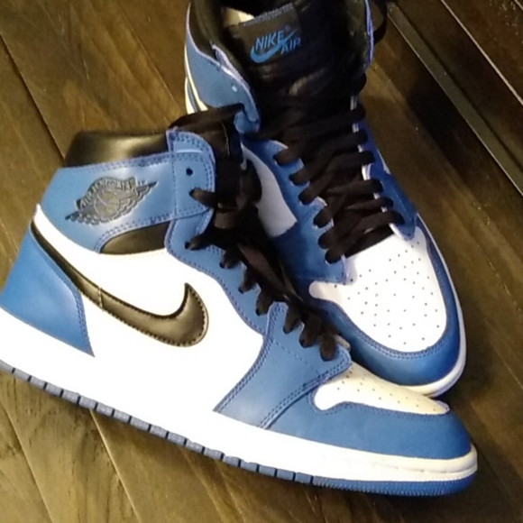 Nike Other - Air Jordan 1 Retro High OG  555088-403